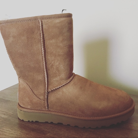 Ugg Winter Boots - Picture 2 of 8